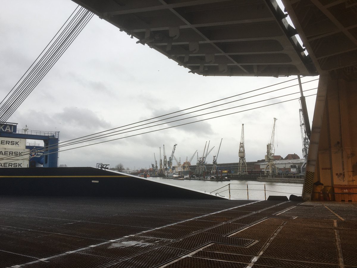 While we remain limited in our ability to travel, <a href="/GEOMAR_en/">GEOMAR_en</a> Tobias Steinhoff’s pCO2 system and the <a href="/LICOR_ENV/">LI-COR</a> LI-7815 Trace Gas Analyzer traverse the Atlantic, providing data to <a href="/NORCEresearch/">NORCE</a> and <a href="/OTCCO2/">ICOS Ocean Thematic Centre</a> to aid better understanding of ocean-air CO2 flux. licor.com/env/products/t…