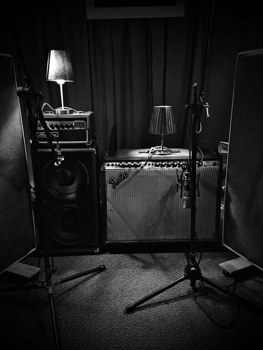 En el estudio. #Cunst #RecordingStudio #TwinReverb