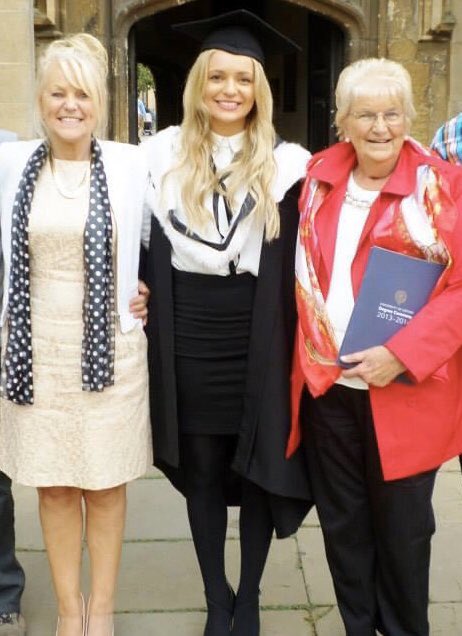 7. 3 years later I’d had the time of my life, made some lifelong friends and graduated with a 2:1 in Biological Sciences. Thanks to my mum and nan for persuading me to stay that first week!