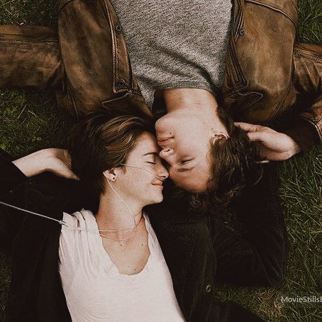  augustus waters and hazel grace lancaster (The Fault in our Stars, 2014)