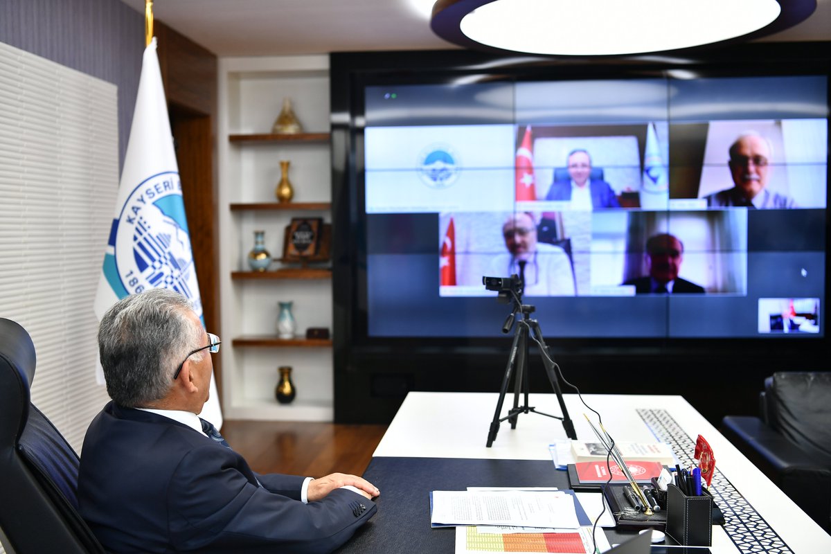 Memduh Büyükkılıç