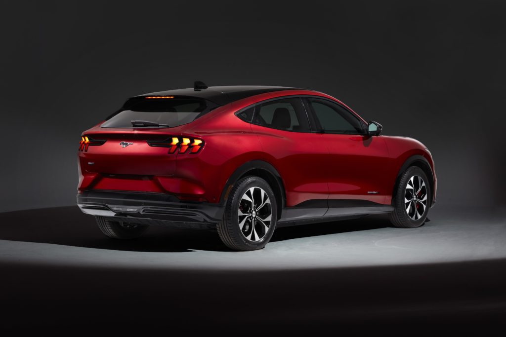 ¿Lo sabes todo del #Mustang? vademotor.com/mustang-mach-e/