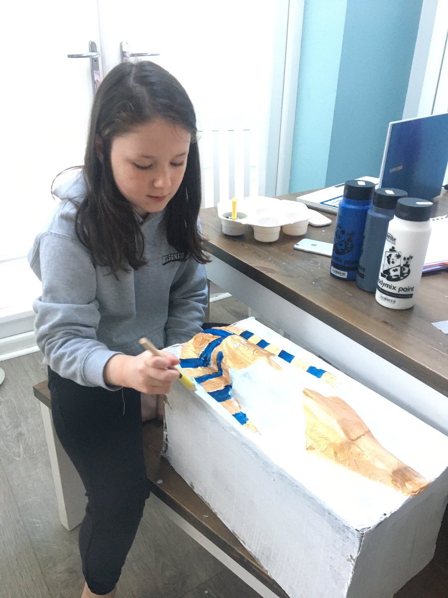 Lauraj_Torus's tweet photo. Today’s home schooling includes Science experiments and Egyptian project work. @BextonPrimary https://t.co/oEmcmReHQh
