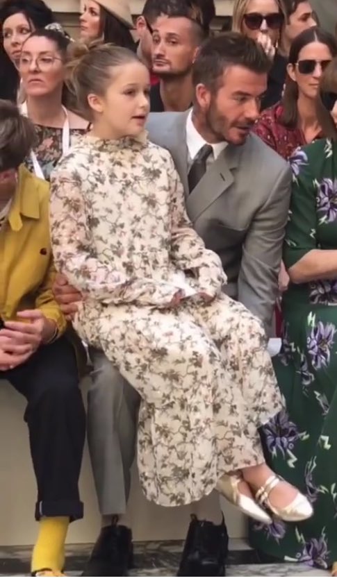 jaiiannss's tweet image. เหตุผลที่อยากเป็นลูกสาวคนสุดท้อง