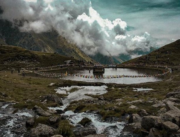 itzbhardwaj's tweet photo. I love Himachal 🌹 
#himchal #kinnor #shimla #lahol  #kajja 
@itzbhardwaj @Guttajwala @PriyaMe66798704 @SakshiMalik @SakshiS33397820 @RT_Himachal 
#coronaupdatesindia #Covid19India #India https://t.co/4iu1femQDl
