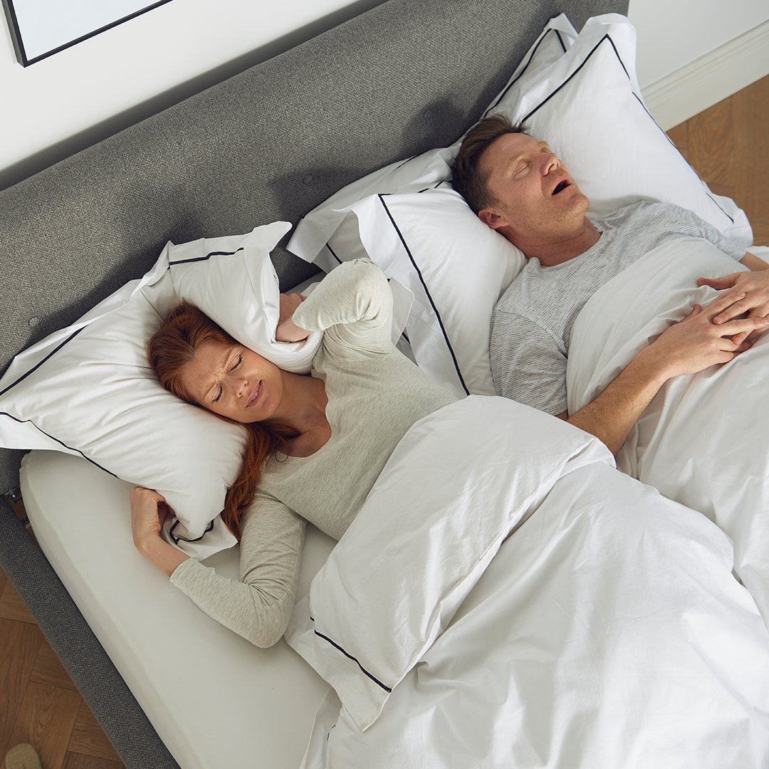 Snore no more GIVEAWAY! We're giving you the chance to win our Anti-Snore Pillow cleverly designed to help reduce snoring and tested by the British Snoring & Sleep Apnoea Association. To enter, follow, retweet and reply with a 🙉!

#NationalStopSnoringWeek