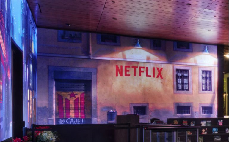 TotaalTV's tweet photo. Netflix groeit in Nederland naar ongekende hoogte #Netflix #NetflixNL #Telecompaper #onderzoek #OTT #online #films #series #media @NetflixNL via @TotaalTV https://t.co/U30ocl51C5 https://t.co/xOXtLg8Bev