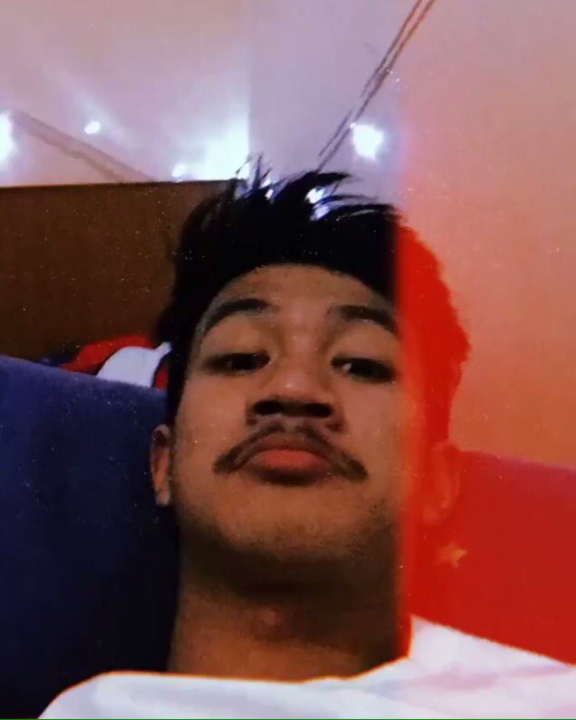 inavoq20's tweet photo. Dalawa nato bakit hindi mo paba gusto? https://t.co/qGQEVMaKj7