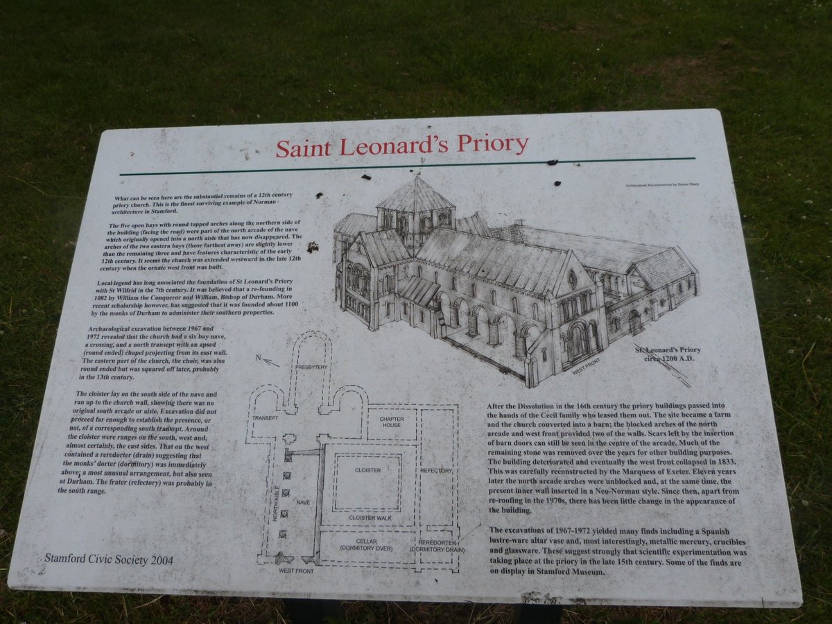 ah first an easy one, the opposite to Spalding Priory in just about every way, in that at lot of it's left, and it's in Stamford. St Leonard was a cell of Durham only valued at £36, but exceptionally flashy nave W front and clearly conventual (i.e. not a bureaucratic grange)