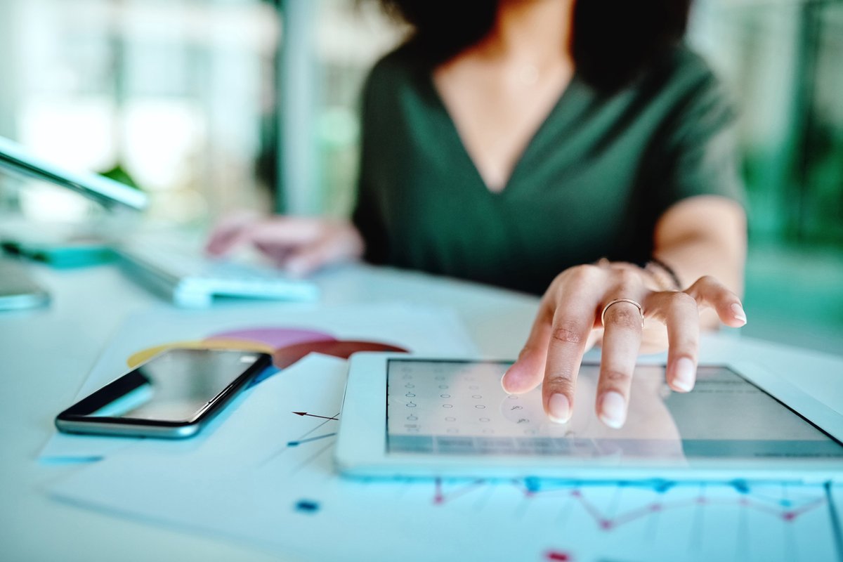 EBRD's tweet photo. Here some #SME tips for weathering #Covid19 from Romania's 🇷🇴 #Concept24:
📌 Get all the right tools to optimise online sales
📌 Ensure that your company has the best possible online presence 
📌Give your customers the option of ordering online &amp; personalisation
📌Integrate a CRM https://t.co/4IOz9BDLrX