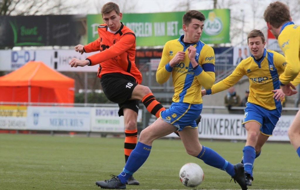 Youri van de Veen naar Veensche Boys nijkerkerveen.org/youri-van-de-v…