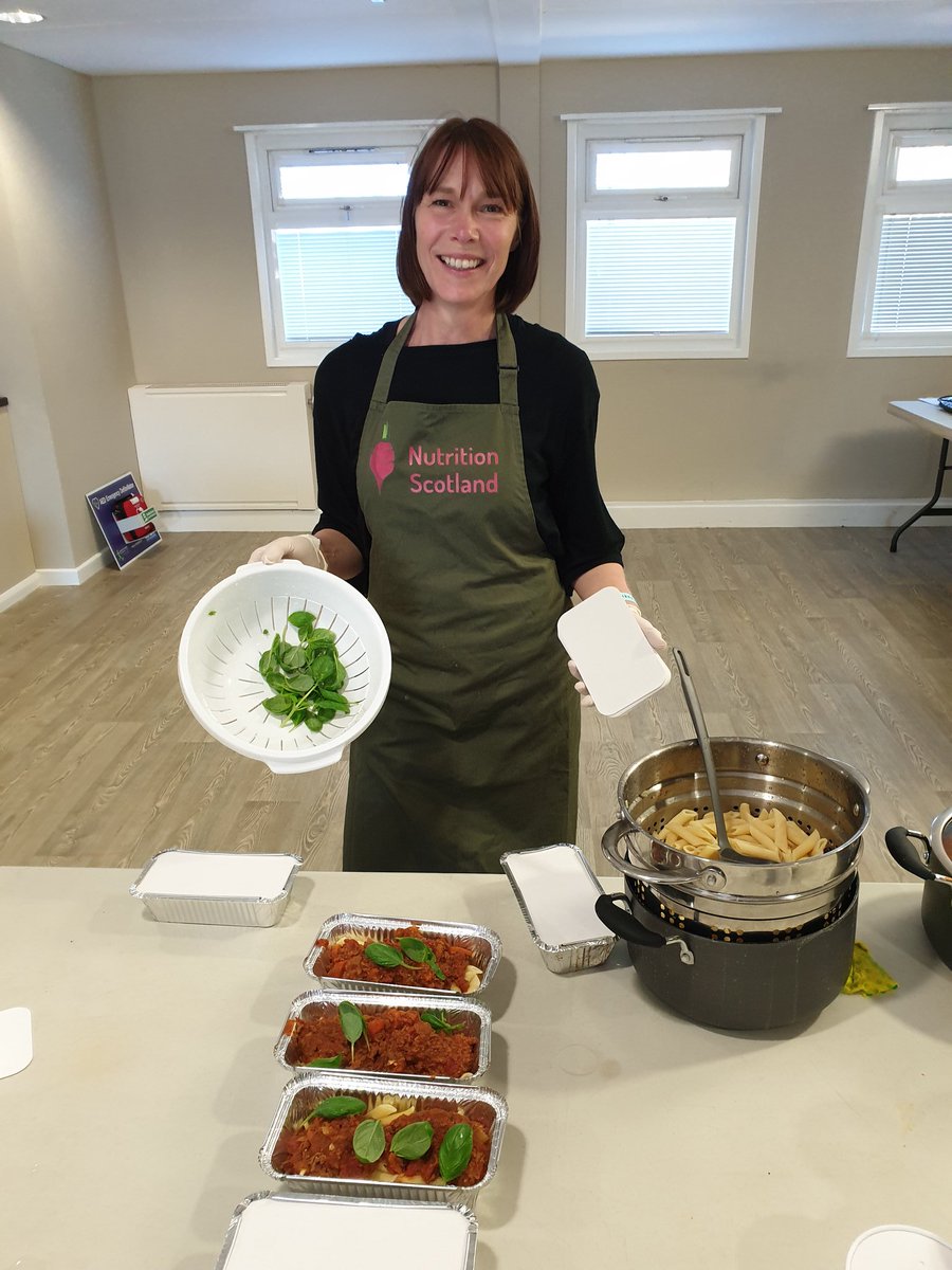 dietglasgow's tweet photo. Cooking yesterday for older people who have been shielding at home due to the Covid 19 outbreak. Great team, working for @nutritionscot with @_emmabrwn and @vsmarin10. Made lentil soup, pasta bolognese and also we gave out fruit. Kept 2 metres distance as per @foodgov guidelines https://t.co/yGroHHVD8M