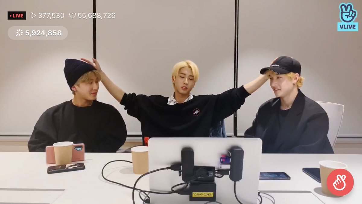 ✧･ﾟ: *✧･ﾟ:* music played in the 3RACHA live; A THREAD *:･ﾟ✧*:･ﾟ✧