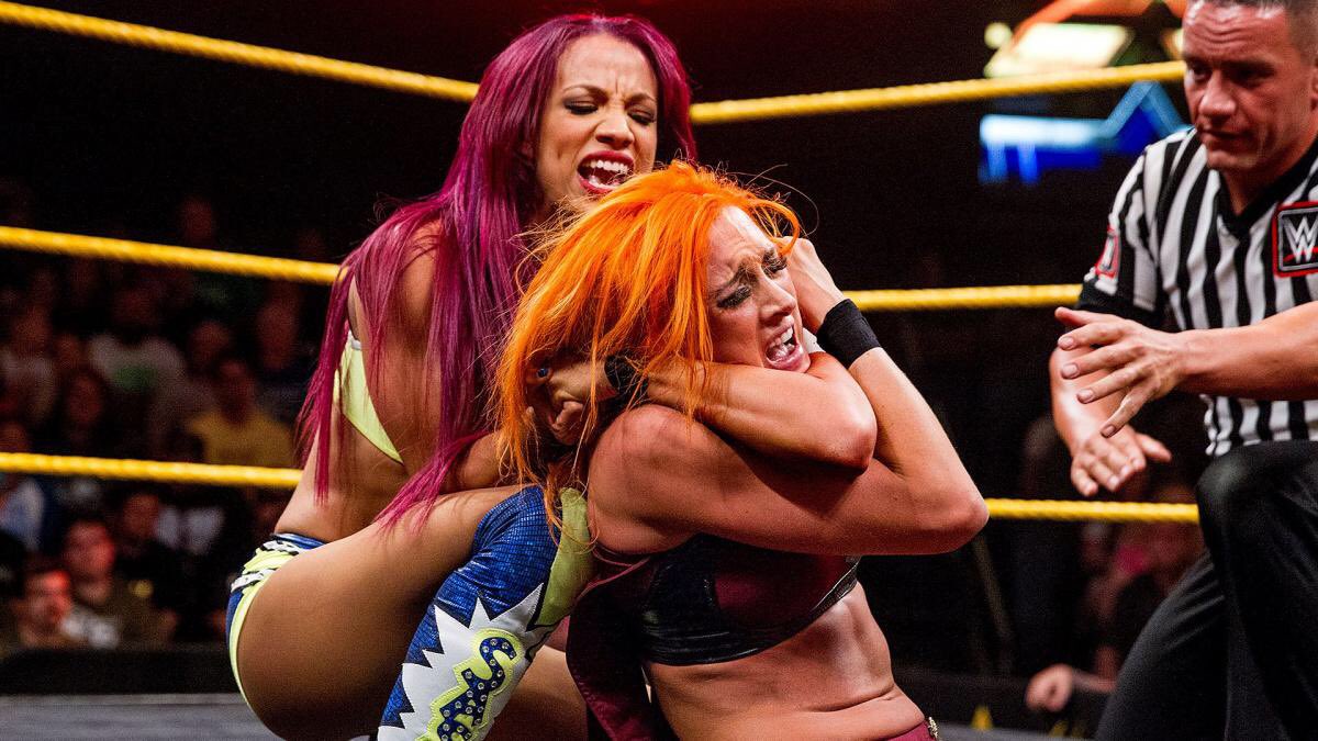 •MENTIONS HONORABLES•Sasha vs. Becky / NXT TakeOver Unstoppable Excellent bras de fer qui a révélé Becky Lynch et fait d’elle une chouchoute du public.