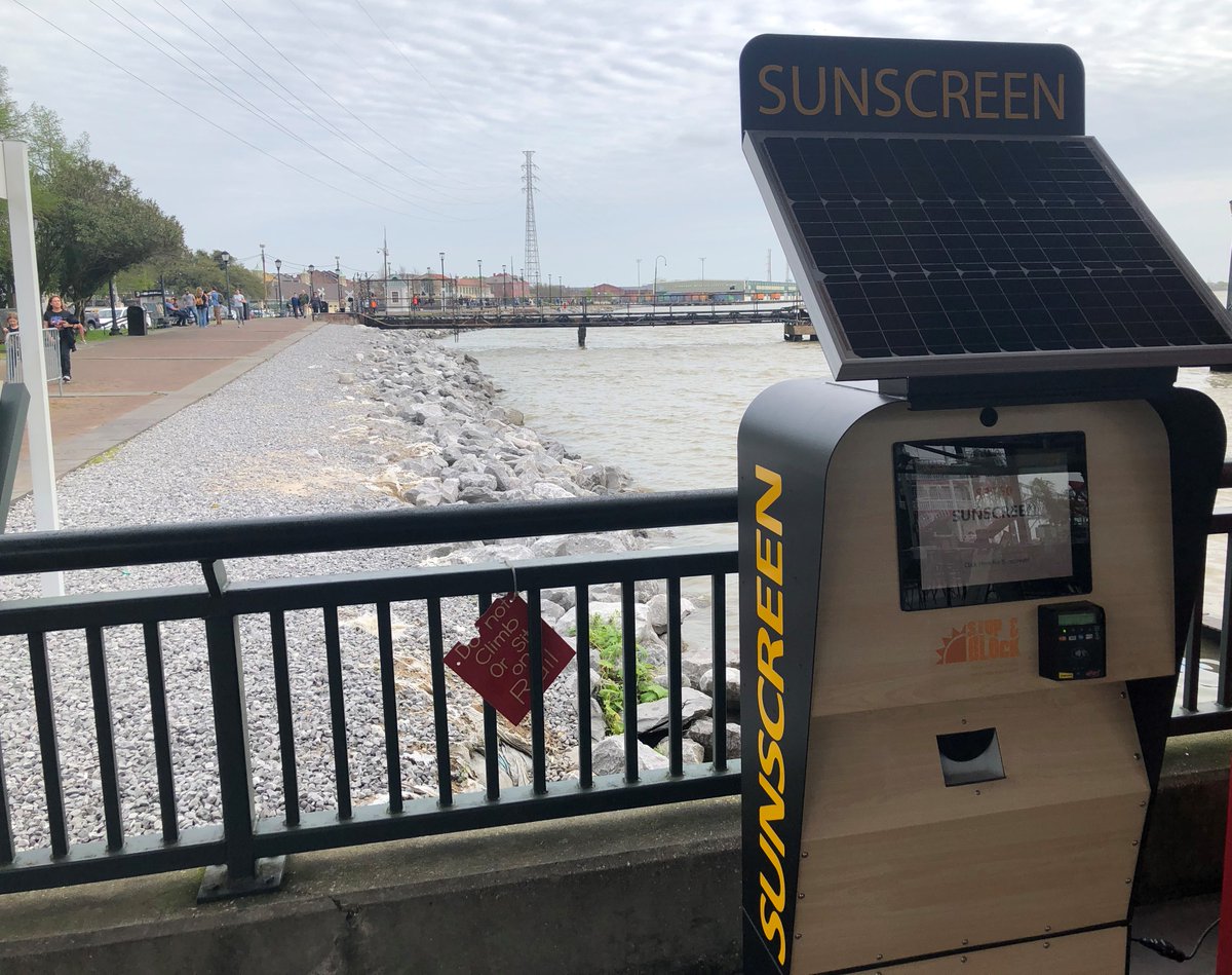 stopnblock's tweet photo. Excited to partner with Steamboat Natchez to bring sun protection to the New Orleans riverfront! Over 300,000 people each year enjoy New Orleans’ only steamboat for daytime and dinner jazz cruises. A must do when they reopen from Covid! @SteamerNatchez 
#sunscreen #spf #NOLA https://t.co/8BEWtNHevT