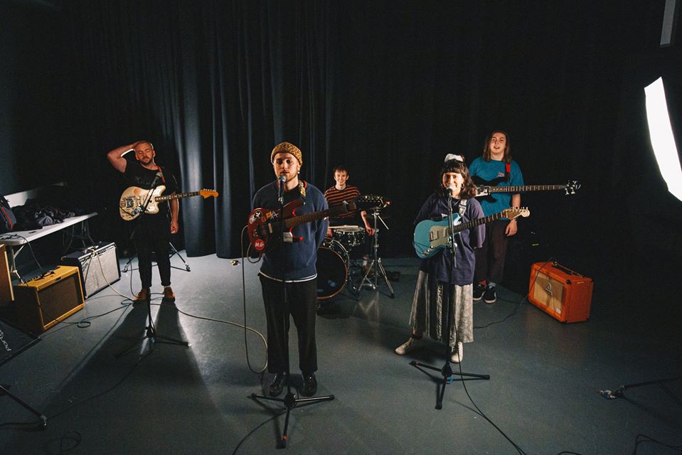 wolfinasuitblog's tweet photo. #MusicVideo: "Green Eyes" by Milo Gore at https://t.co/xQeKsdgTau #greeneyes #milogore #UK #newmusicalert #indie #indiemusic #indierock #newmusic #wolfinasuit #musicblog #StayHome #QuedateEnCasa #takecareofeachother #MusicIsLife https://t.co/PZqbfyb7kZ