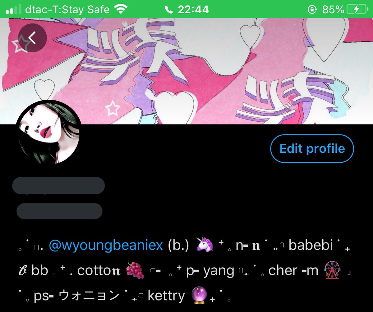 จำได้ว่าตอนนั้นเคยมีคนสอนไปแล้ว แต่ว่ามันจมเค้าเลยจะมาบอกวิธีใหม่นะคะสำหรับคนที่ใส่ไบโอแล้วขึ้นแบบนี้ ให้ก็อปไบโอแล้วมาทวิตก่อนจากนั้นค่อย copy จากทวิตแล้วไปใส่ไบโอ ก็จะใส่ได้ค่ะ ถ้าไม่ได้นอกจากนี้แนะนำให้ลงในคอมลงได้ 100% 
*ขออนุญาตลูกค้านะคะ