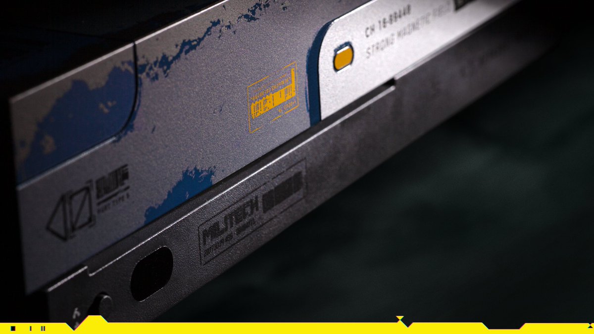 XBOX's tweet photo. A one-of-a-kind console for a one-of-a-kind mercenary outlaw.

Grab the ultra-rare Cyberpunk 2077 Limited Edition Bundle before it’s gone.

Available June 2020: https://t.co/QpZ47qlfe4 https://t.co/xdf1v7jk04