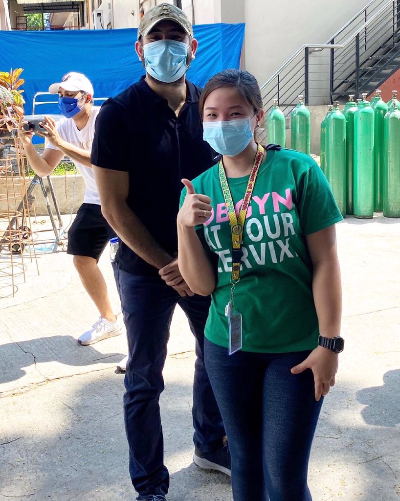 gv_for_g3rald's tweet photo. Thank you for having a good heart❤️💞Thank you for your support. God bless! #GeraldAnderson #FightCOVID-19
Credit to iam_anangel
#ParaSaBayan
#BeatCOVID19
#BuildAsOne https://t.co/GjAa97uMjk