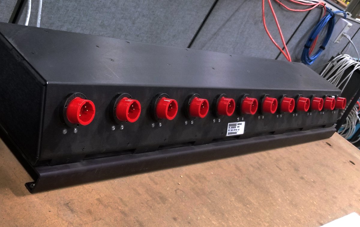 GeospaceT's tweet image. #geospacetechnologies is always moving forward with new technology. Battery charging center that will track, test and report results automatically. #madeintheusa #battery #batteries #manufacturing #keepingjobs