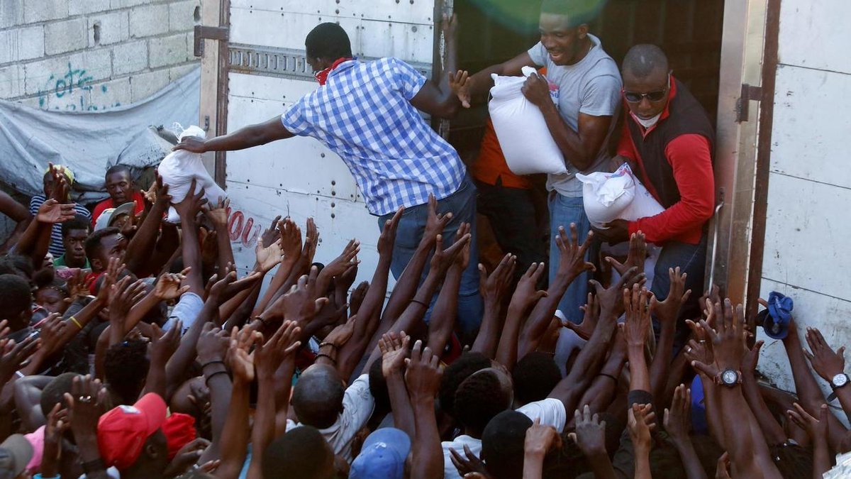 RFI's tweet photo. Haïti: mise en garde contre la corruption pour des fonds destinés à combattre le coronavirus https://t.co/LyixbDbmUE https://t.co/sxLozVPXeP