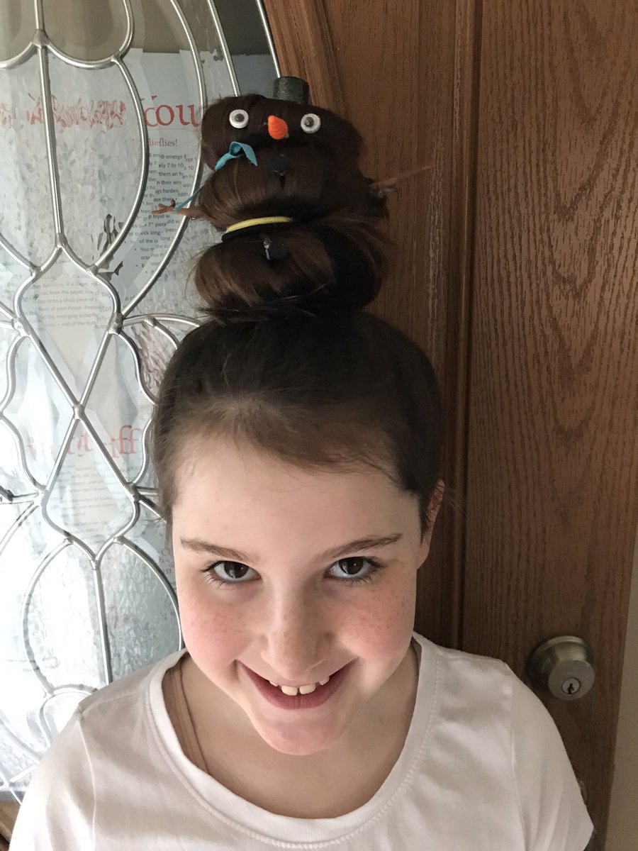 Lexi loving Crazy hair day today! <a href="/PolkESPrincipal/">@PolkESPrincipal</a>