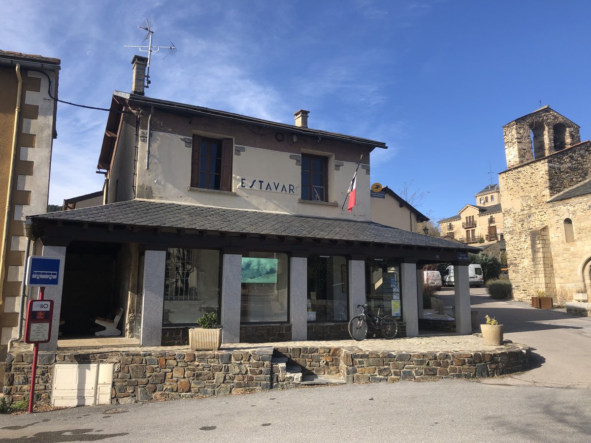 RicardMoren's tweet photo. @Gironanoticies @leygue2014 @UnitatCatalana @Pays_Catalan @ceretencatala @JuliaTaurinya @rvcatnord @jepbonet @CescBitlloch @ConsellNord #hamlets research @UABBarcelona:
ESTAVAR commune #PyrénéesOrientales #France:
441 inhabitants (INSEE2014) including 67 born abroad:
34 #immigrantMen & 33 #immigrantWomen.
#Cerdanya #Cerdagne #micropobles #Estavar
#RURALimmigration #RuralEUROPE
Info: https://t.co/fod9N0mV3d
📷2019 https://t.co/PwuhGfCWHT