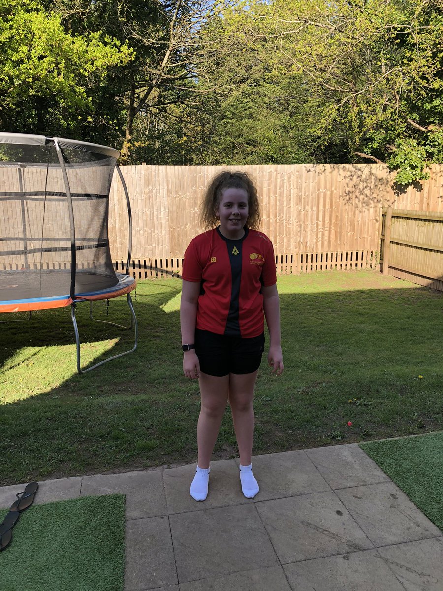 EveGriffiths2's tweet photo. Just completed my 5k run @harris19681968 and doing joe wicks hiit session every morning and @sqwales fitness challenges👍 @Croesype @newportsquash https://t.co/0ENt1UdH8f