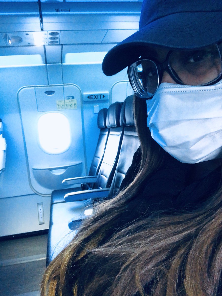 ShebaMystique's tweet photo. Empty airport, empty flight. Probably about 30 passengers total. I have the entire exit row all to myself.
#socialdistancingatOhare
#emptyflight https://t.co/GTPld6AyOR