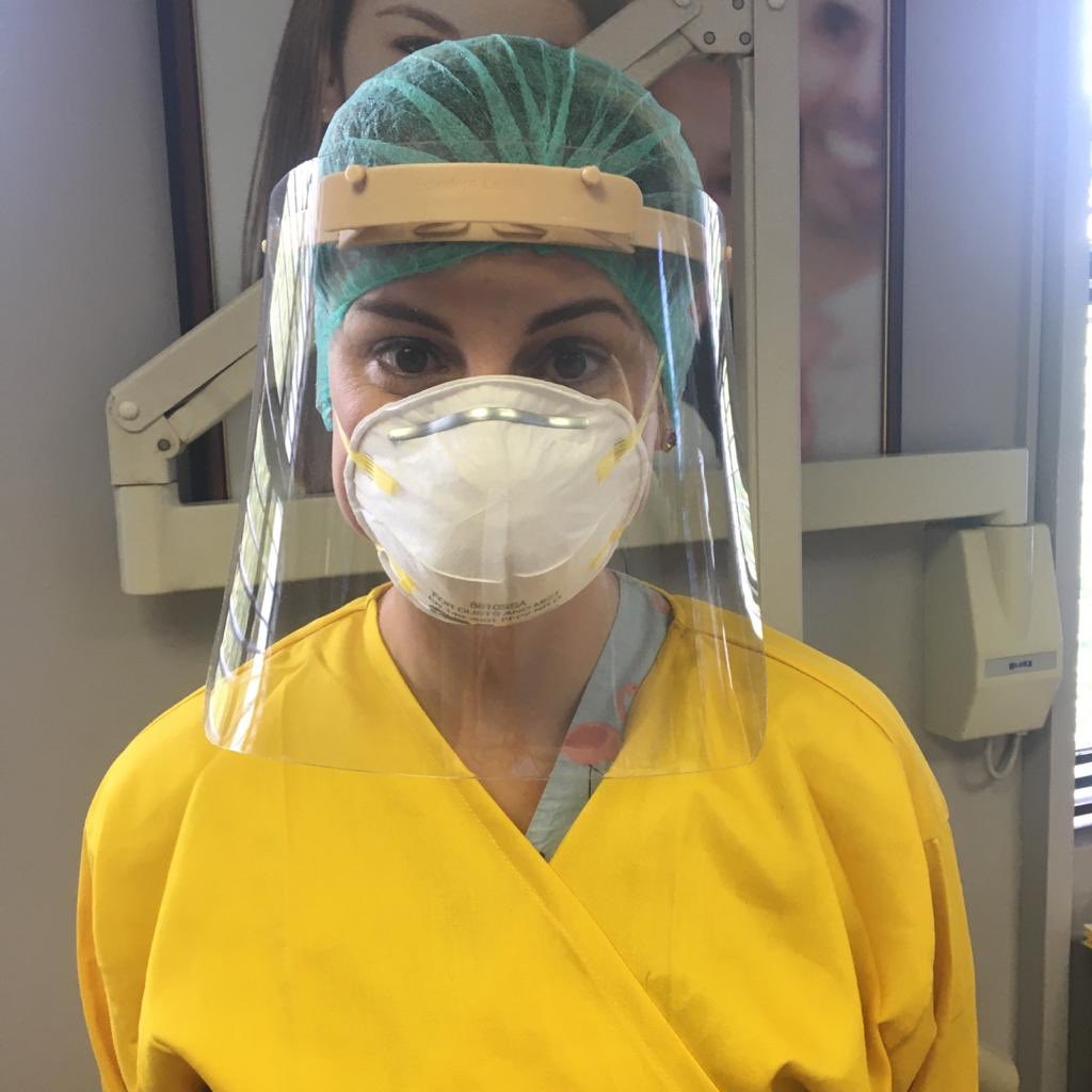 1dentallab's tweet photo. Great to make a difference and helping to stop the spread of #Covid_19 woth the 90-some-odd face shileds that we have send out so far! Dr. Marike De Beer @Smilefactorynelspruit helping those in need with our shield! #Asiga #design2smile #3Dprinting #StaySafeSA https://t.co/NAmxZSmneo
