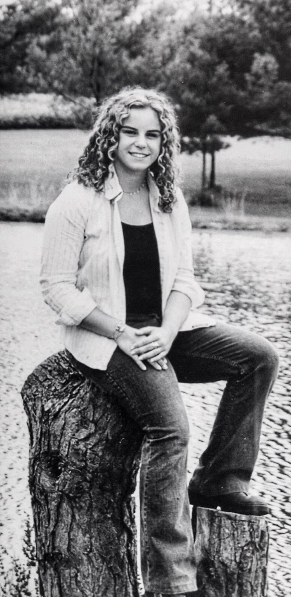 YorktownHighSch's tweet photo. Day 11 of celebrating our Class of 2020 with vintage YCS staff senior pictures! Here are some of our phenomenal educators Who are they? #TigersOf2020
#SeniorThrowback @YHSAthletics @YHSPublications @ytownsc @TONGISQUAD @YorktownDECA @YorktownSupt https://t.co/3ZXQEo40wT