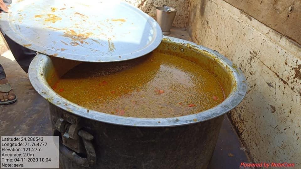 #દિવસ- 13
#જન_સેવા_એજ_પ્રભુ_સેવા 
બનાસકાંઠા ના લાખણી તાલુકા ના લવાણા ગામ માં ગામ લોકો ના સહયોગ થી લોકડાઉન માં  આાજે 13 મો દિવસ ૪૦૦ ગરીબો પરિવાર ના ઘર સુધી તૈયાર ભોજન બંને ટાઈમ પહોચાડીયે છીયે.3.5.2020 સુધી ચાલુ રાખીશું<a href="/narendramodi/">Narendra Modi</a> <a href="/vijayrupanibjp/">Vijay Rupani Memorial</a> <a href="/ChaudhryShankar/">Shankar Chaudhary</a> <a href="/CollectorBK/">Collector & DM Banaskantha</a>