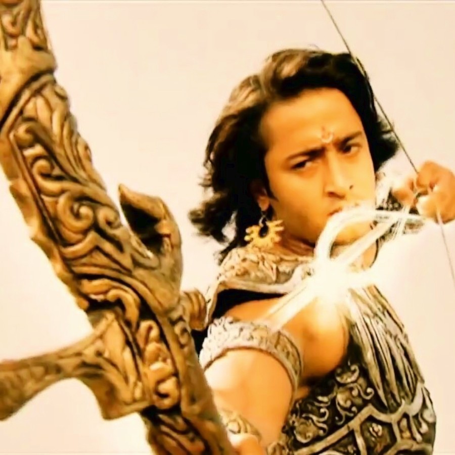 ~*Dhananjaya*~I was called Dhananjaya because I live in the middle of the wealth having conquered many kingdoms and acquired their wealth.. #ShaheerAsArjun  #ShaheerSheikh  #Mahabharat  @Shaheer_S  @StarPlus