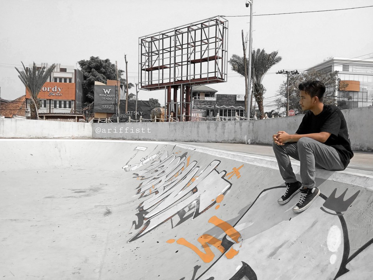 ariffistt's tweet photo. Fokus pada satu tujuan dan terus hidup.. 🔥
.
#ariffistt #nevergiveup #strongereveryday https://t.co/Mfu6gugHi8