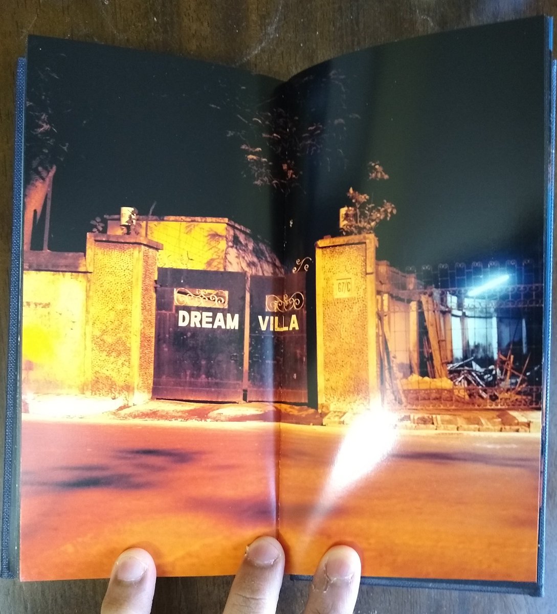 Stealing  @saavadikadha's idea and showing off spreads from a few of my favourite photobooks. First up, Dayanita Singh's 'Dream Villa'.