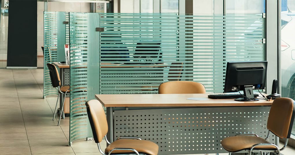 GreenCubicles's tweet image. CREATING PRIVACY IN AN OPEN OFFICE, will no doubt become part of the reopening process. This article explores some privacy options you may not have thought of for social distancing. #privacyatwork #officefurnitureaustin hubs.ly/H0pH7VT0