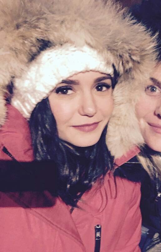 ok here we go. a thread of all my old nina dobrev photos.