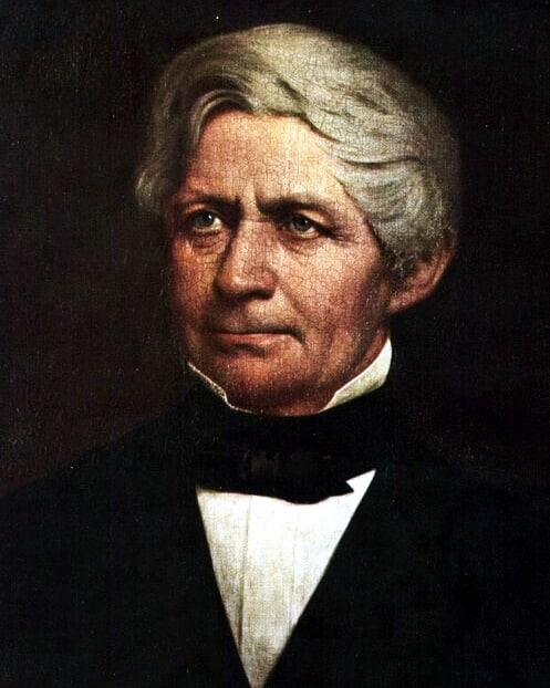 UlrichMang's tweet photo. „Nur der kann sich der Not in ihrer ganzen Breite entgegenstellen, der den Mut hat zur ersten kleinen Tat.“ - Johann Hinrich Wichern

Heute vor 212 Jahren wurde der Theologe und Gründer des Rauhen Hauses geboren. Happy birthday! https://t.co/4u1biJr0e9