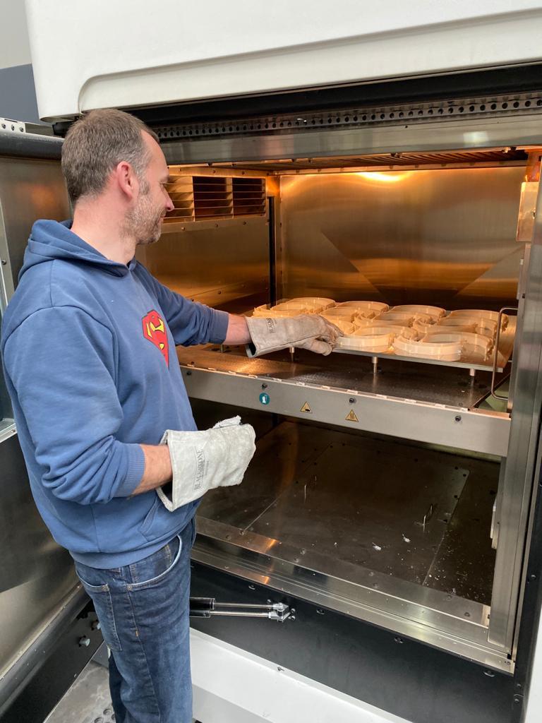camodelslimited's tweet photo. Very proud of the skeleton staff we have working at CA Models who have been busy #CNC machining #Ventilator parts and #3Dprinting PPE #Visors to donate to @NHSScotland #COVIDー19 #NHS #CAModels https://t.co/F1VByDAuyu
