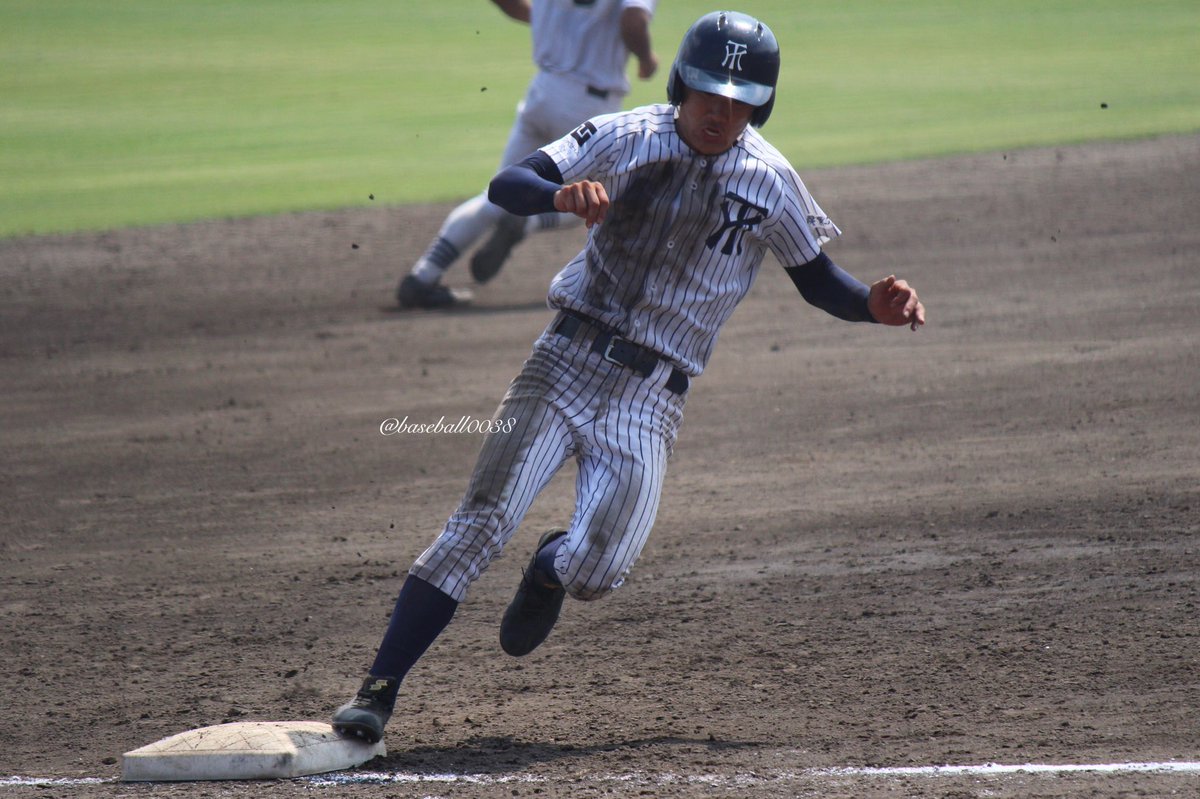 baseball0038's tweet photo. @bb_am89 からまわってきたーん💫

指名してくれてありがとう！！
最近全く球場行ってないから
過去の写真しかないけど😭

あみまた写真撮り行こうねー！！ https://t.co/SmLoRUEaje