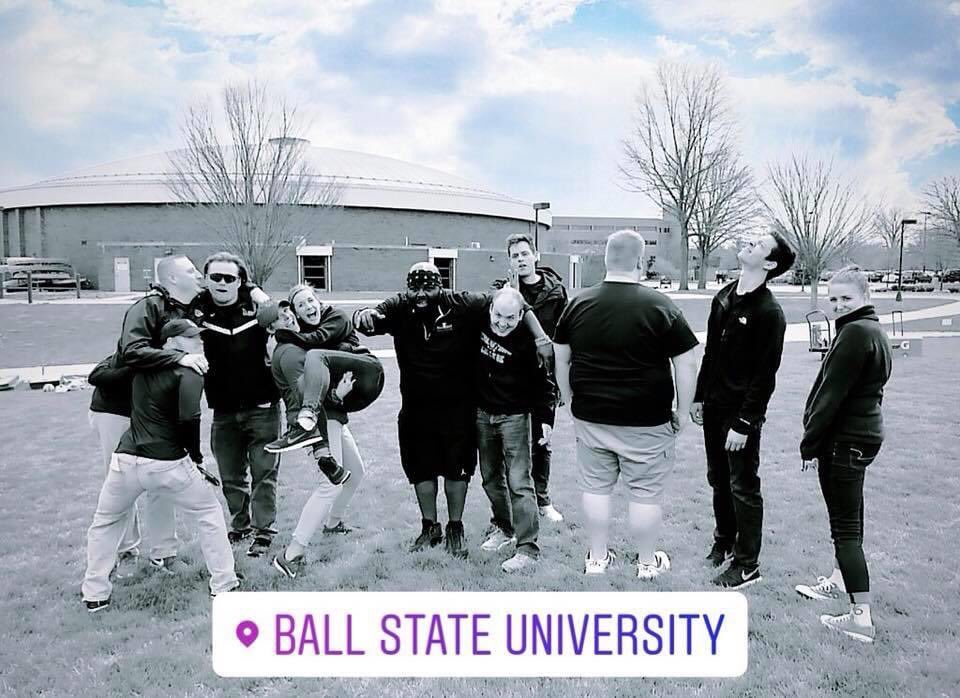 docwalk_'s tweet photo. My first ever event management class. What a crew this was lol https://t.co/HxmmH2UFgH