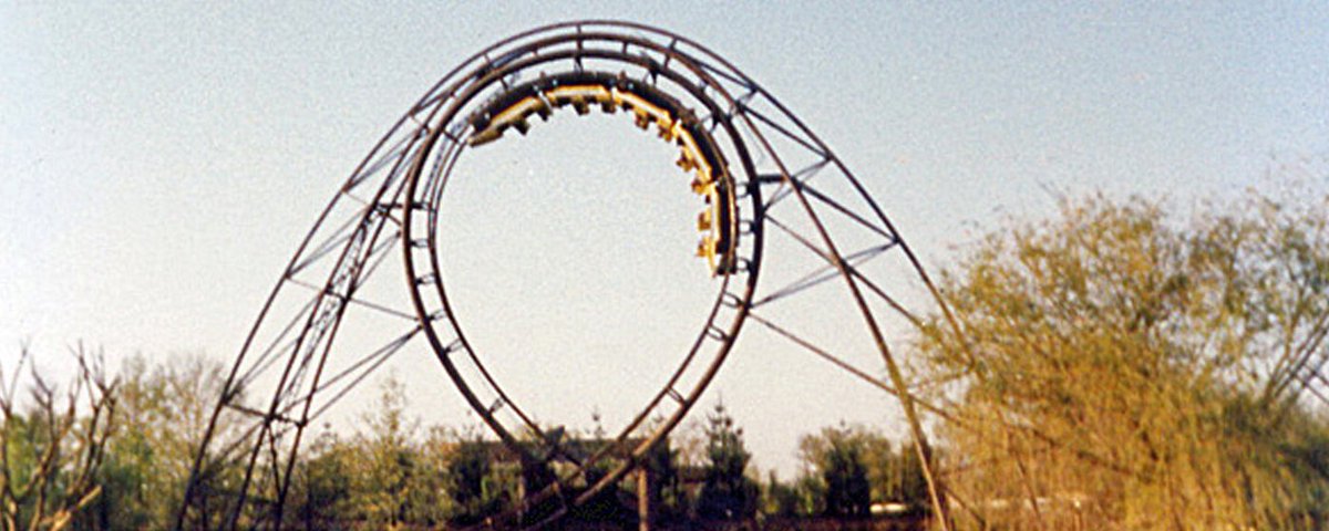 screamin demon (1977-1987) was an arrow dynamics "launched shuttle-loop coaster" and they decided to put it in lion country safari for some reason