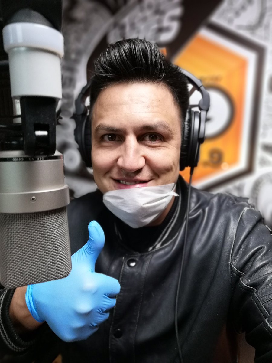 #LNMS al aire de 6 a 10 de la mañana con <a href="/pollonajera/">Pollo Najera ®</a> y <a href="/CrisBaquera/">Ｂａｑｕｅｒａ</a> #QuédateEnCasa

Escucha en vivo: tun.in/sflRs