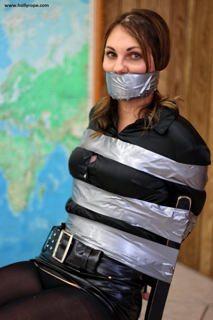 Lover20Bondage's tweet photo. #kidnapped #tappedup #tapegags #chairtied https://t.co/vU0HgHeyMo