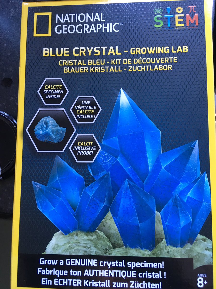 mini_hoy's tweet photo. Todayโs science experiment.....Crystal growing. ๐ ๐ ๐ @CarltonMiniY4 #thehermits #pleasecomebacklater #patiencerequired https://t.co/lgL0vAFneT