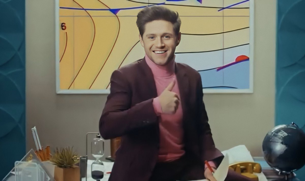  appreciation thread for Niall in a suit 