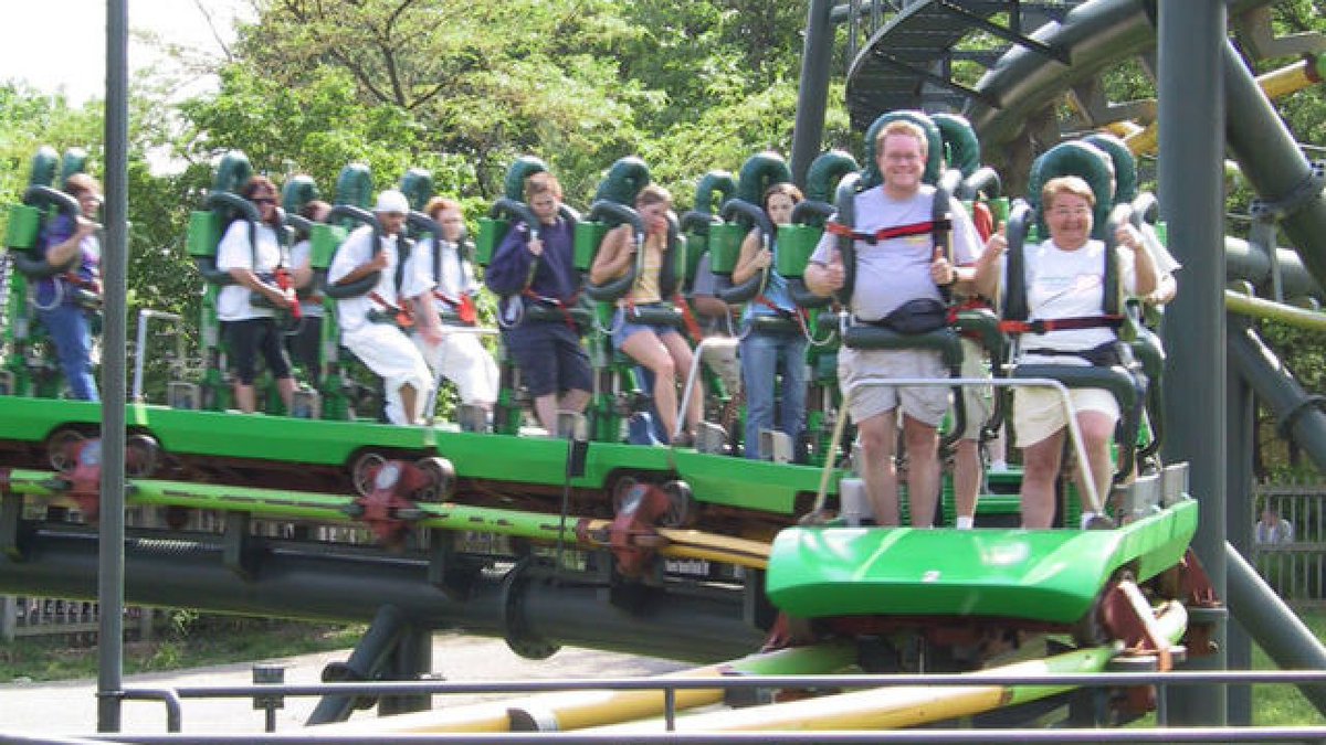 king cobra (1984-2001) was a TOGO standup coaster. king cobra was commonly cloned, but the original was at kings island