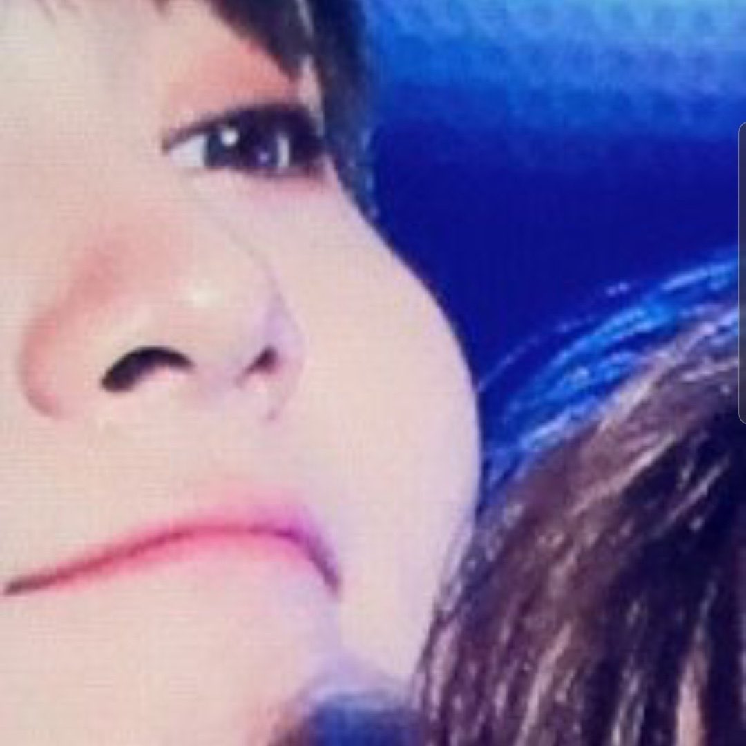 close up cheekies