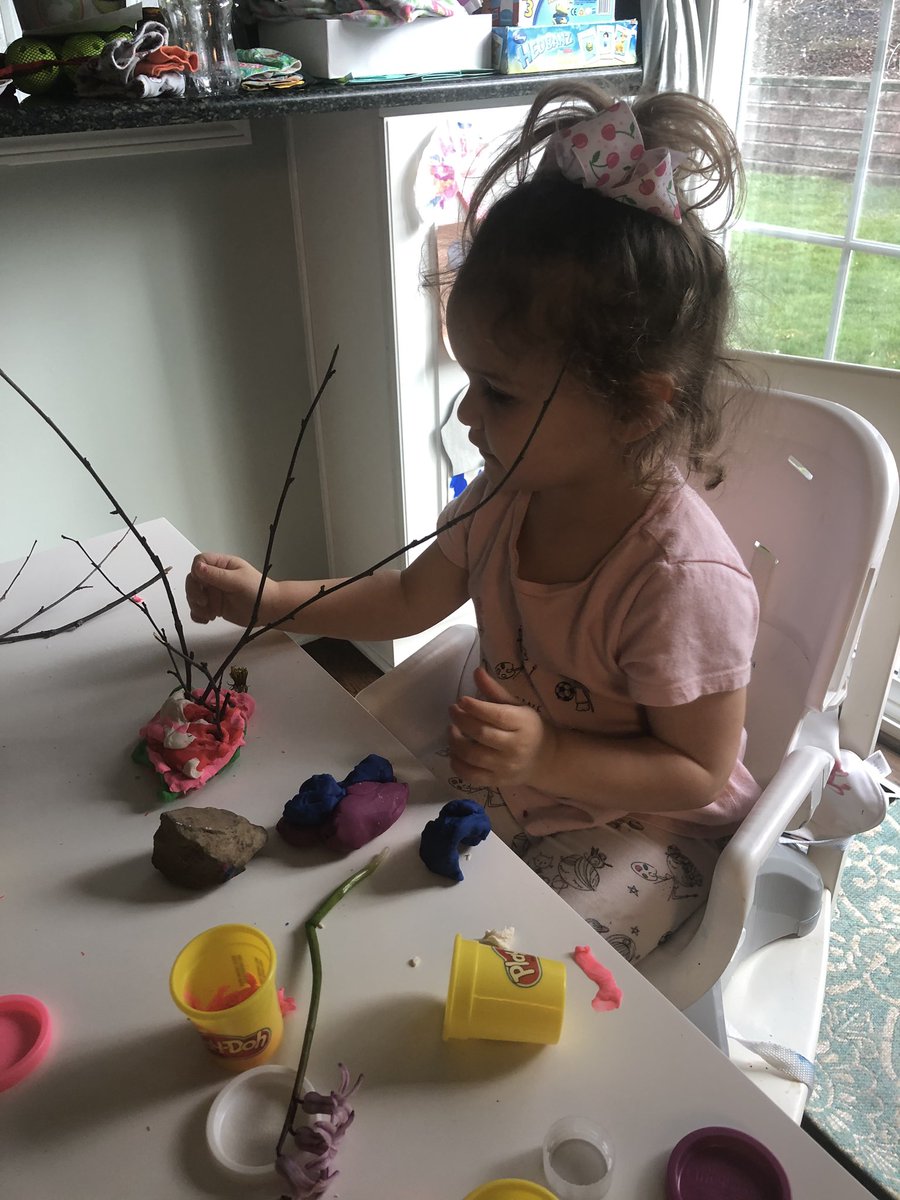 Princesswikki's tweet photo. Parents/Caregivers of toddlers/preschoolers, we went on a brisk walk in our backyard to grab materials & put it in play doh. It has kept her busy for 45 minutes π
β’
#FineMotorSkills #EarthDayFun #Toddlers #Playdoh https://t.co/zLOw0K9bO1