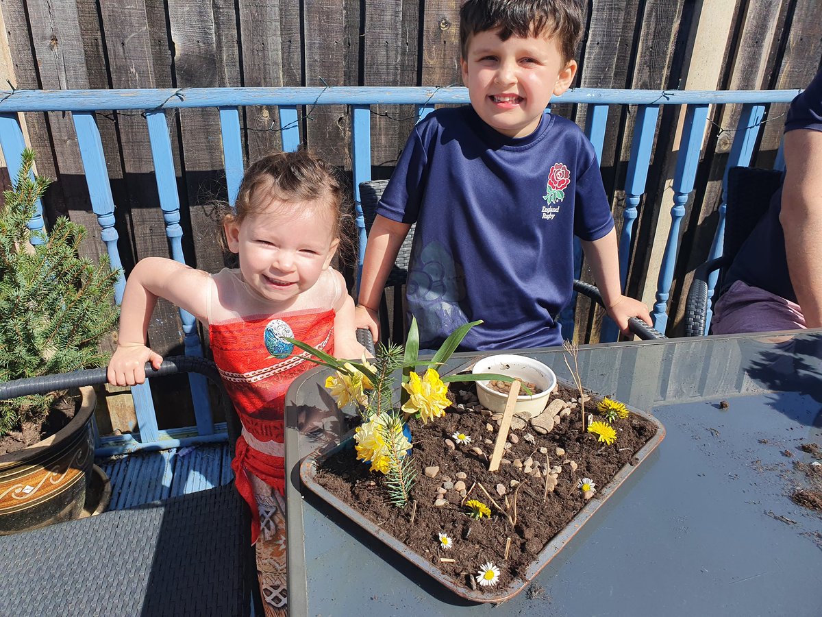 lauradocco's tweet photo. Rory and Sophie have made a spring garden for minibeasts this afternoon! @RanbyCE https://t.co/v0d8TrGP0V